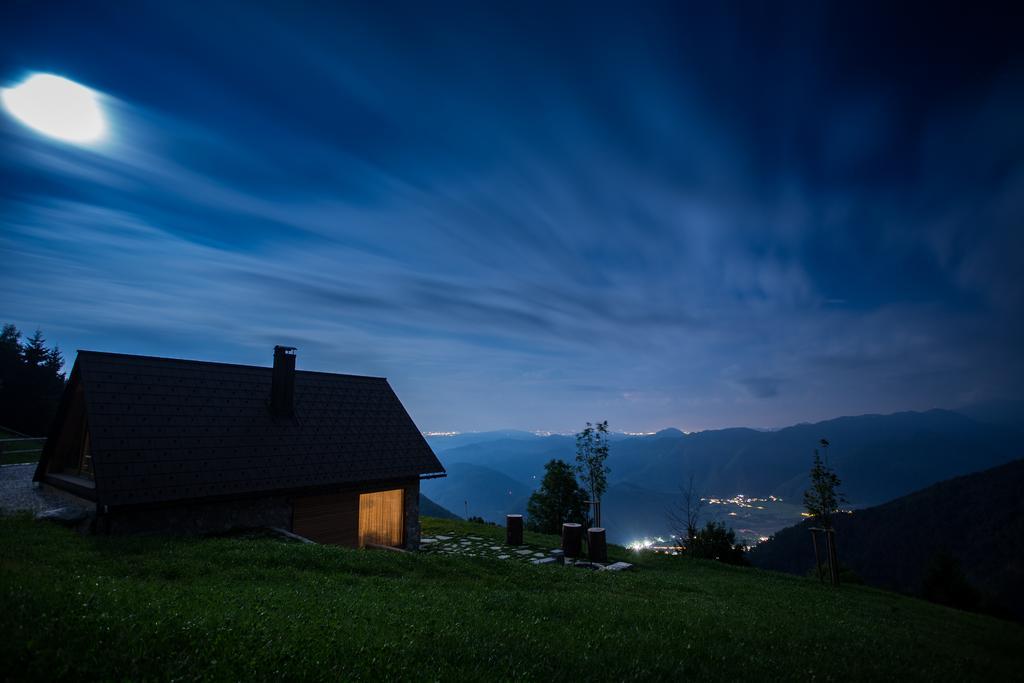 Eco Chalet Astramontana โทลมิน ภายนอก รูปภาพ